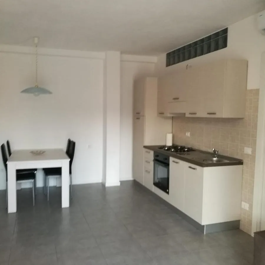 Deisy Canale Milani Apartment Verona Italy
