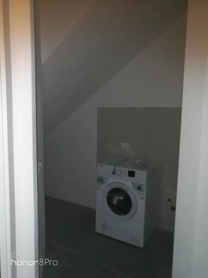 Deisy Canale Milani Apartment Verona