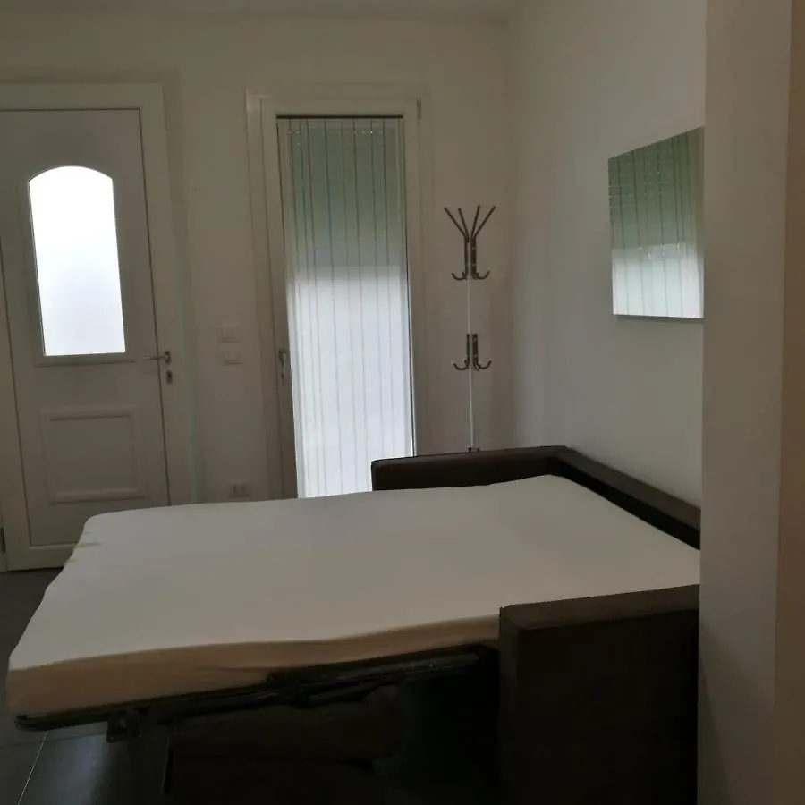 Deisy Canale Milani Apartment Verona Italy