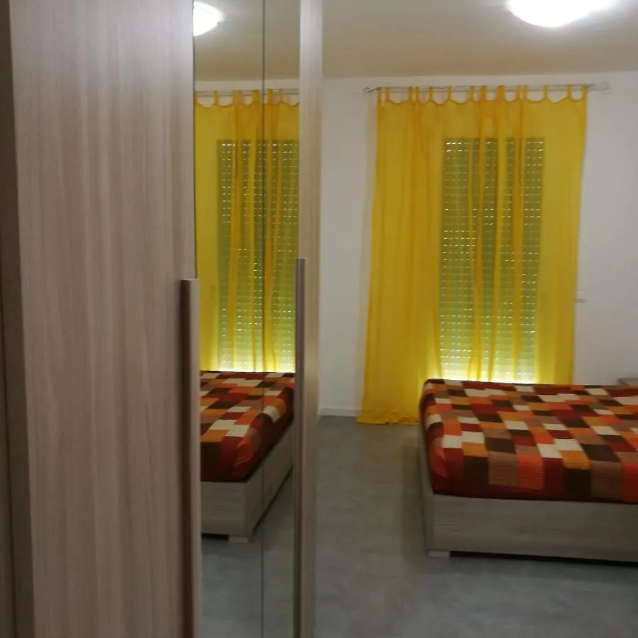 Deisy Canale Milani Apartment Verona 0*,  Italy